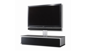写真:CELLレグザと融合して重厚な存在感を宿す「テレビ台」タイプも近日発売予定。